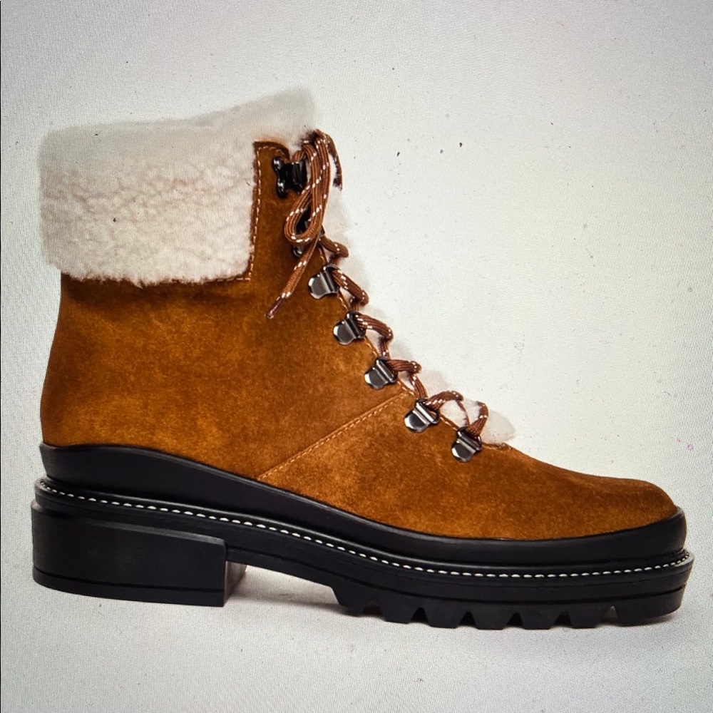 Almond split suede boots - Picture 2 of 5